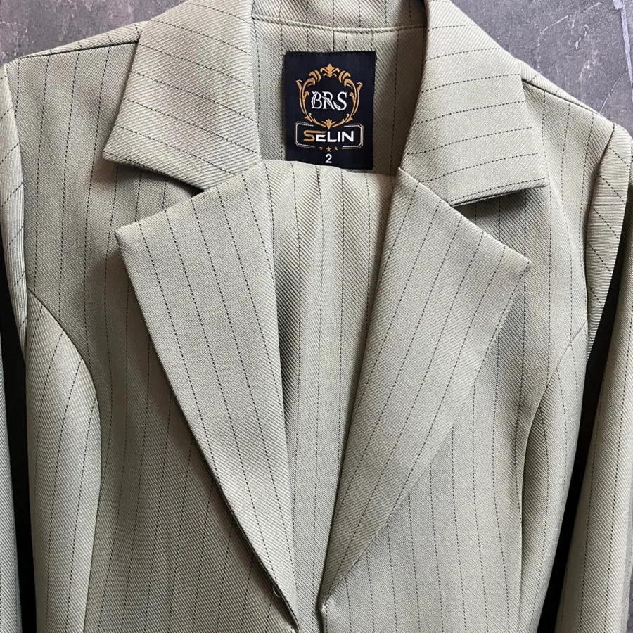 ست کت و شلوار