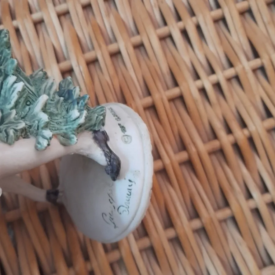 مجسمه قدیمی