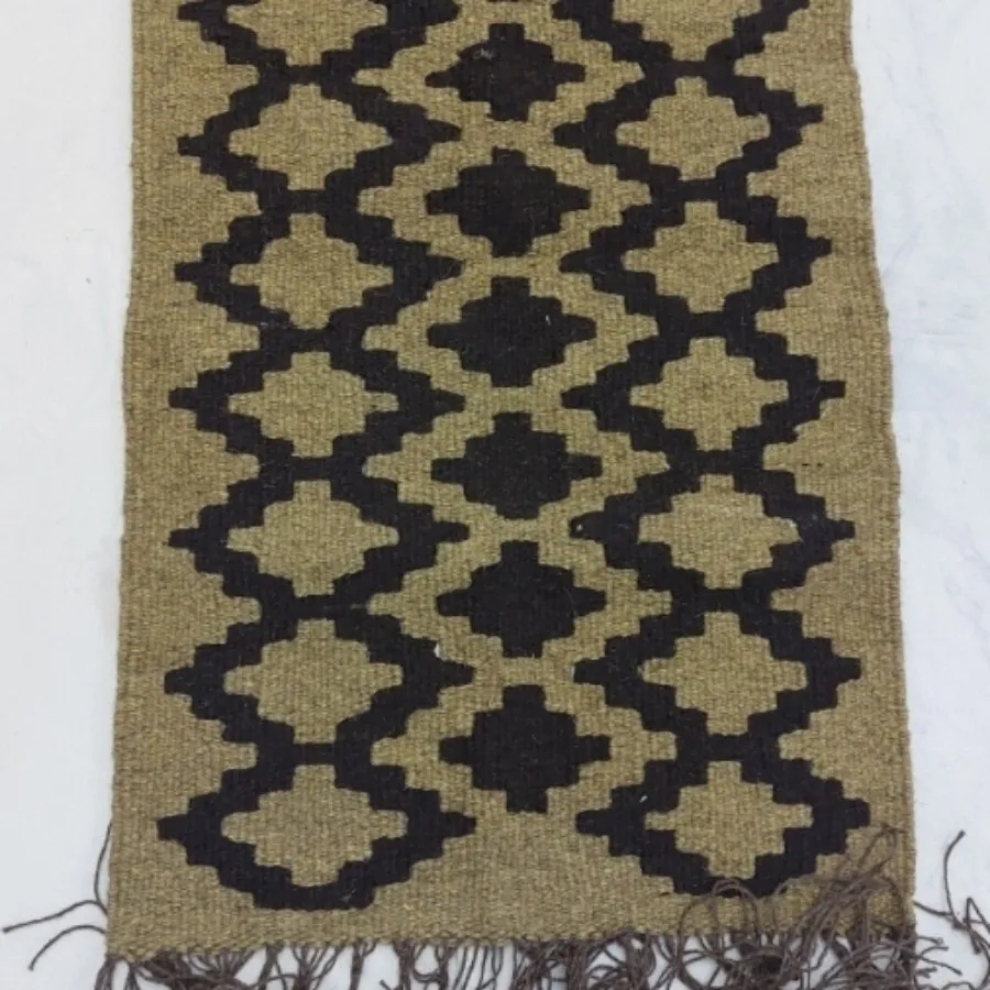 گلیم دستبافت پشمی