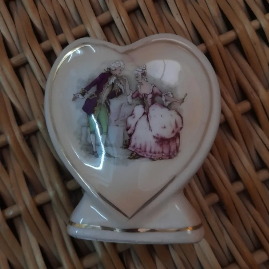 گلدان قدیمی