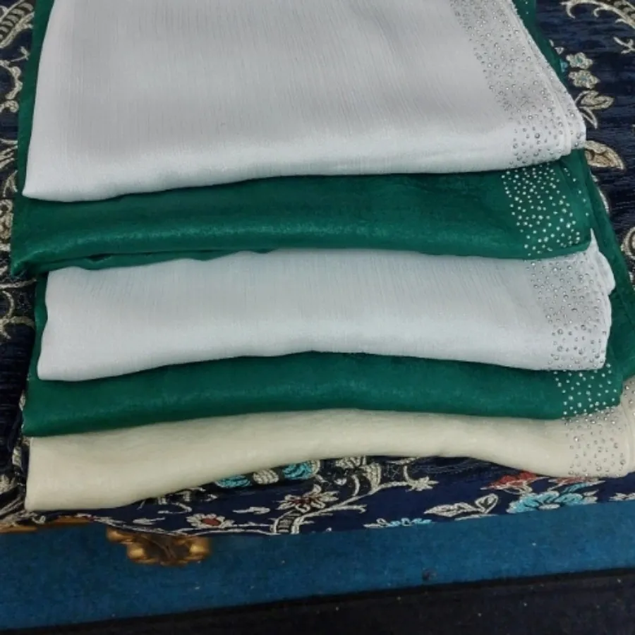 شال نگین دار