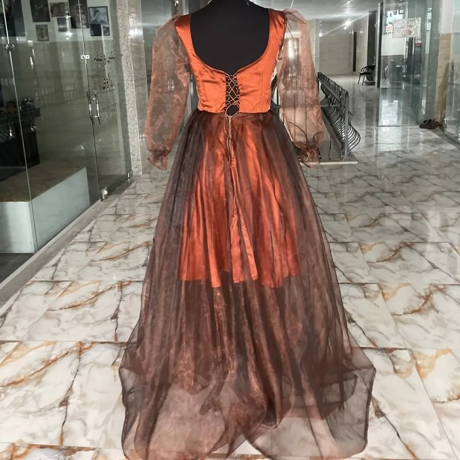 پیراهن دخترانه