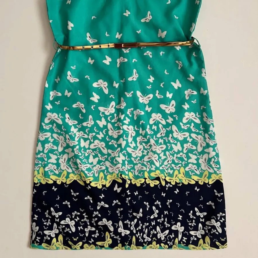 پیراهن دخترانه