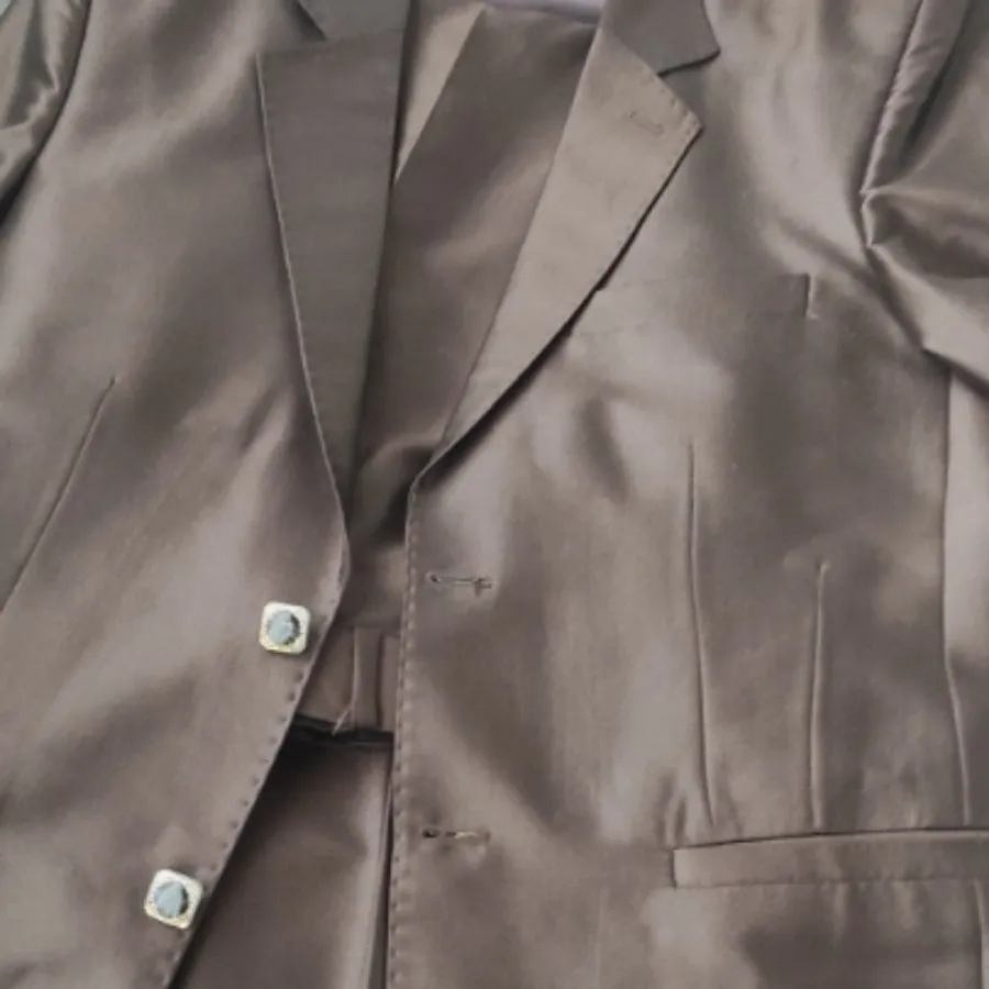 کت و شلوار مردانه