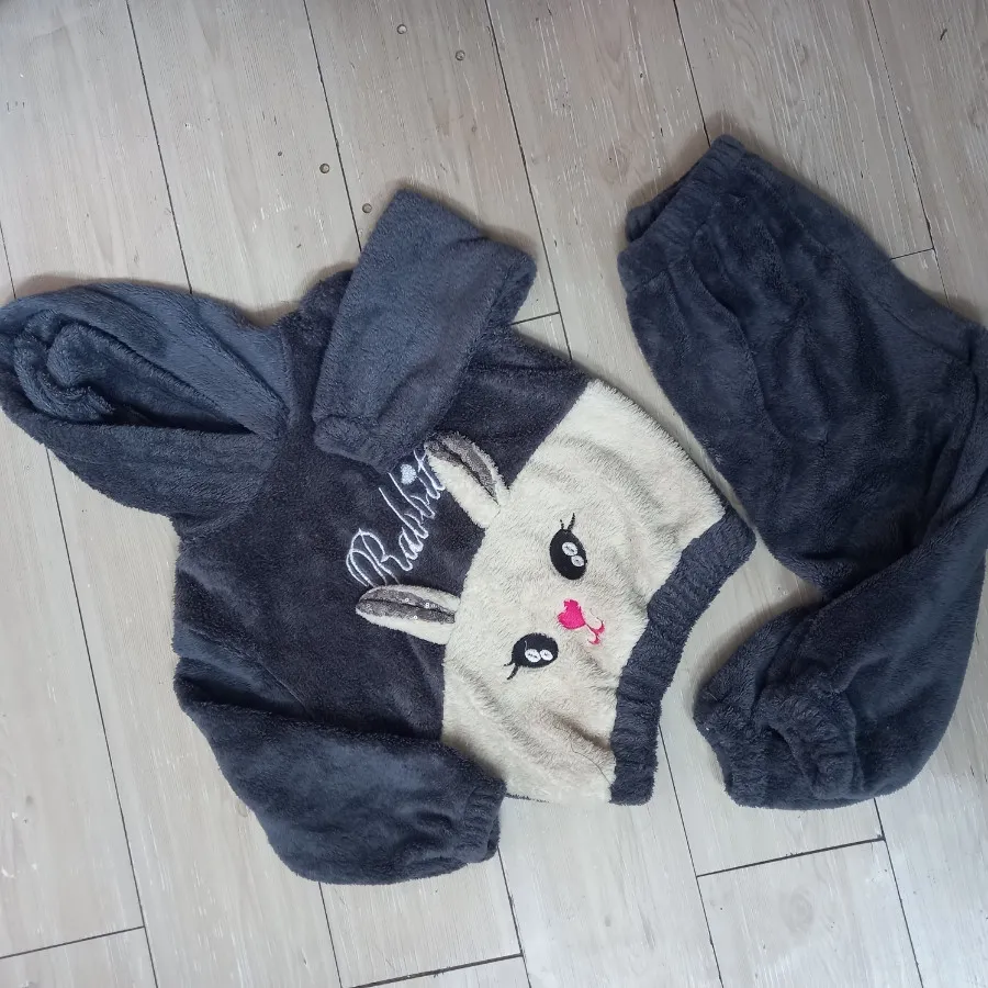 هودی و شلوار بچه گانه