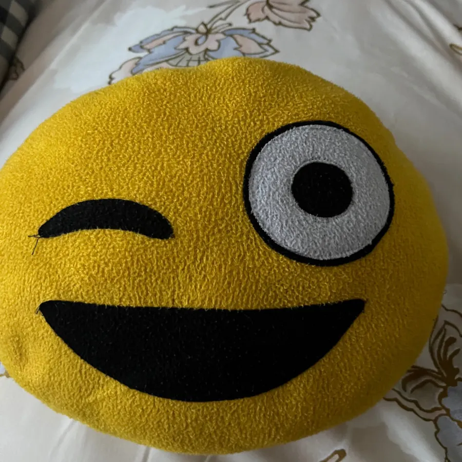 کوسن بچه گانه خارجی