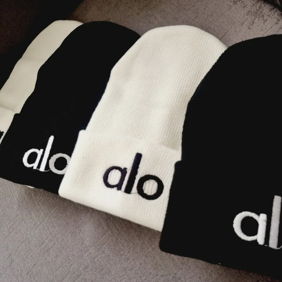 کلاه بافت alo اسپرت