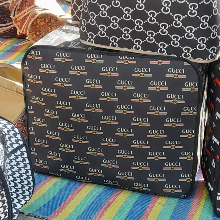 کاور نظم دهنده چمدان