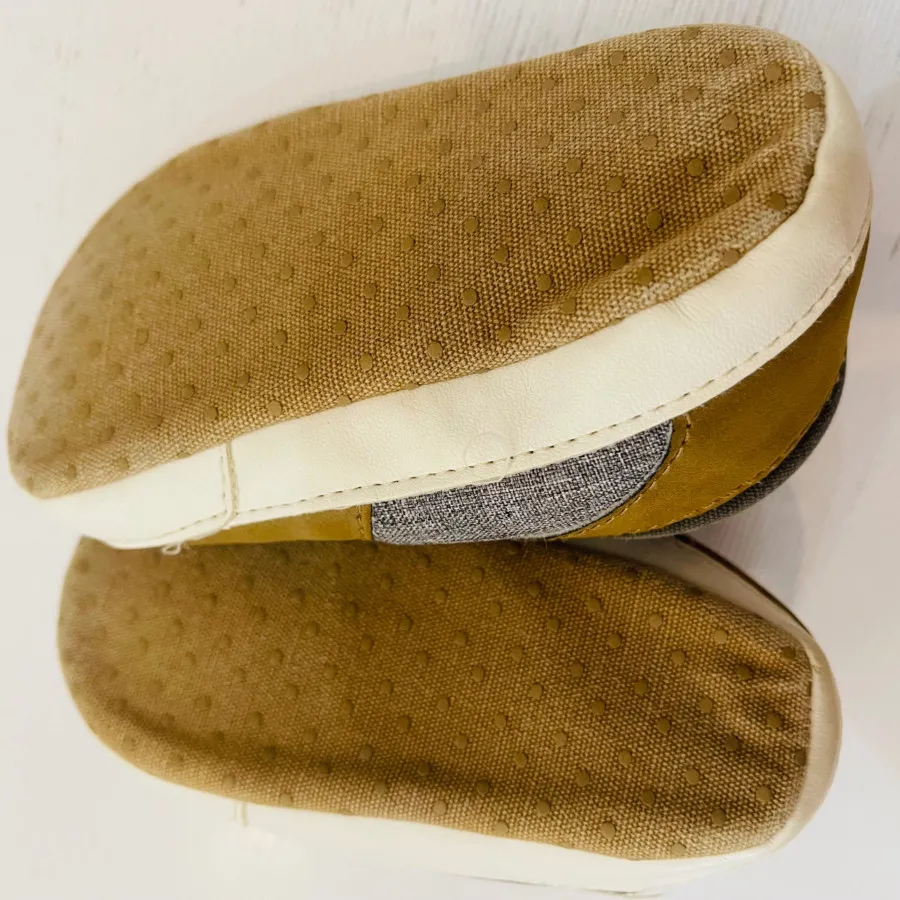 پاپوش نوزادی