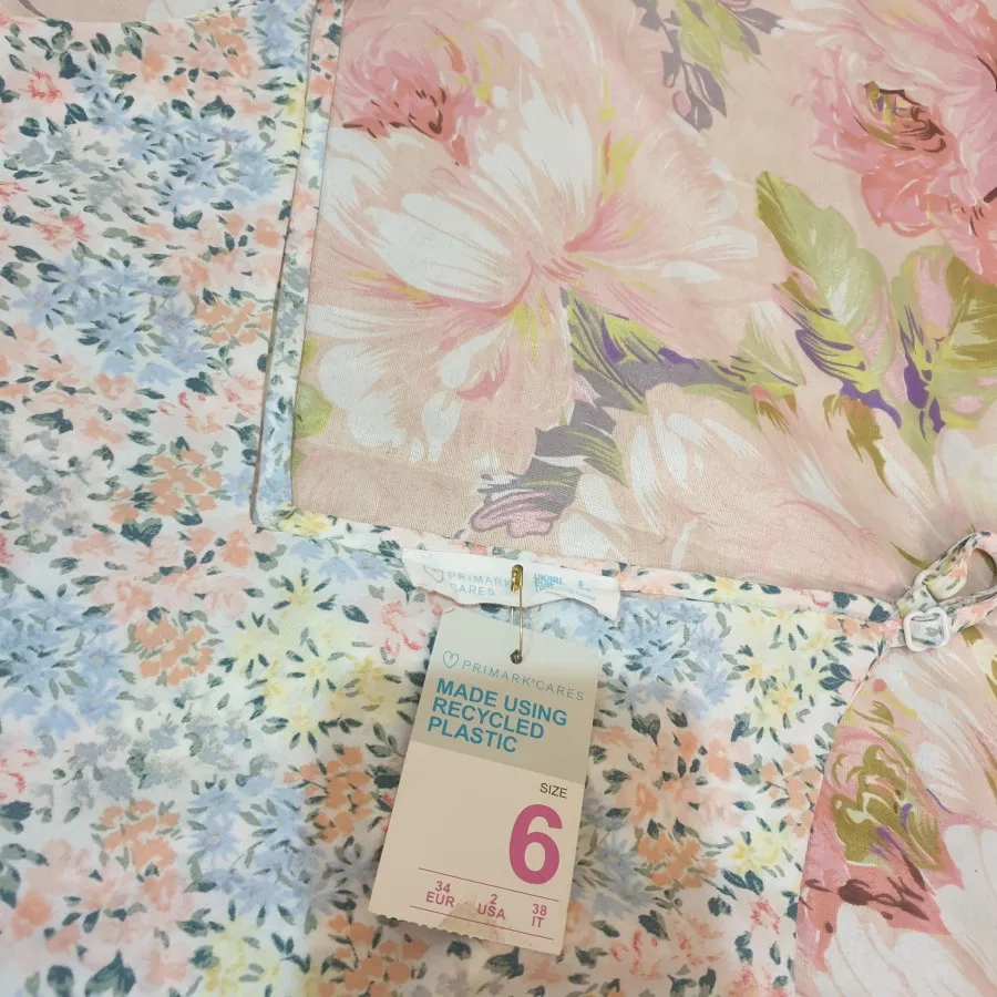 تاپ گل گلی Primark