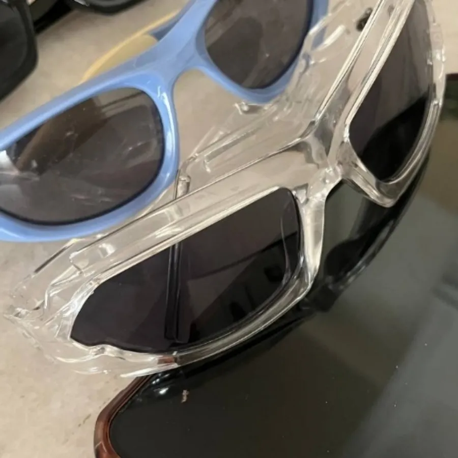 عینک آفتابی