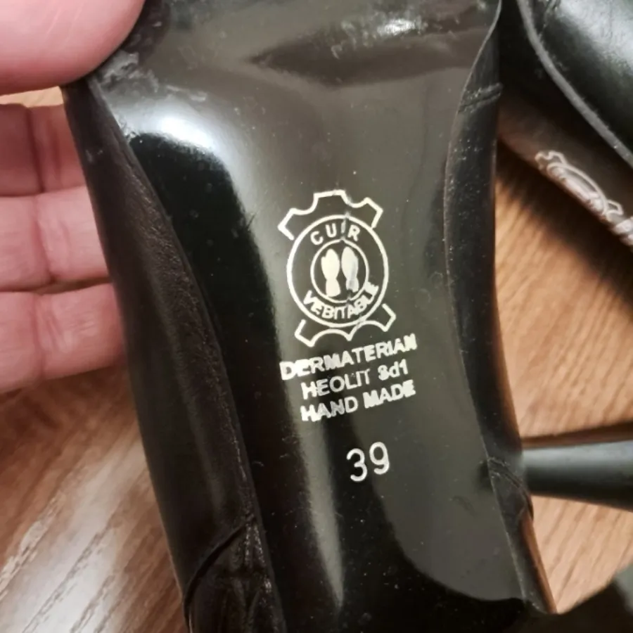 کفش مجلسی زنانه