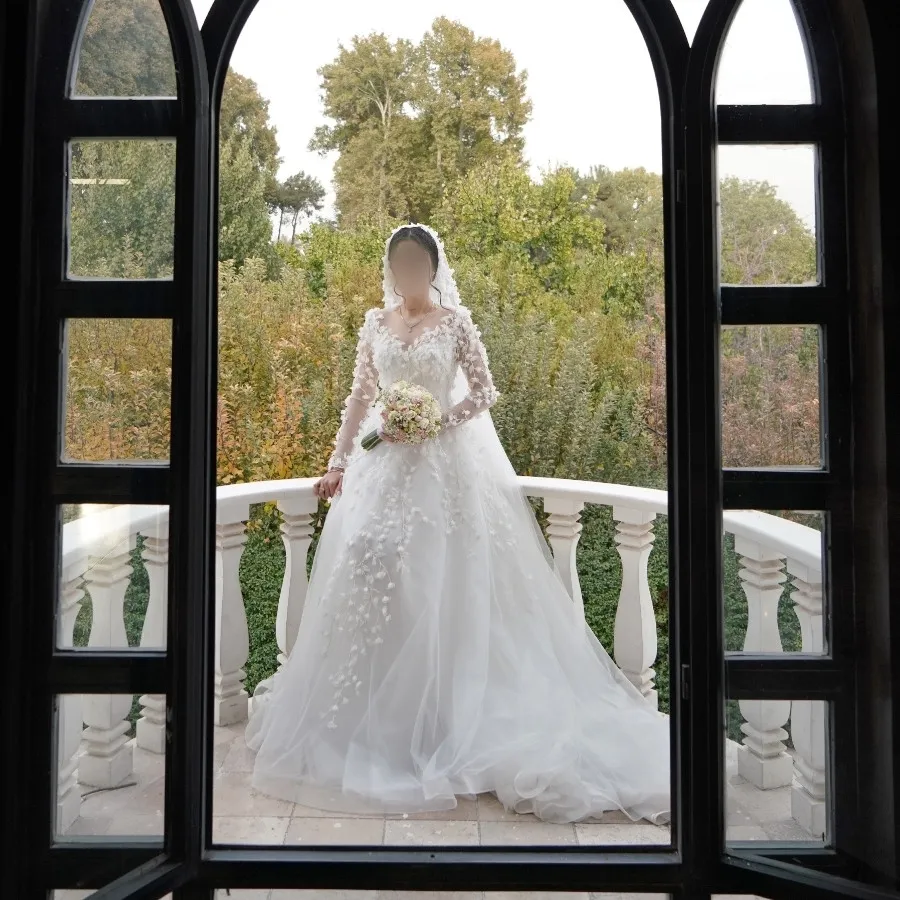 لباس عروس مزون هستی