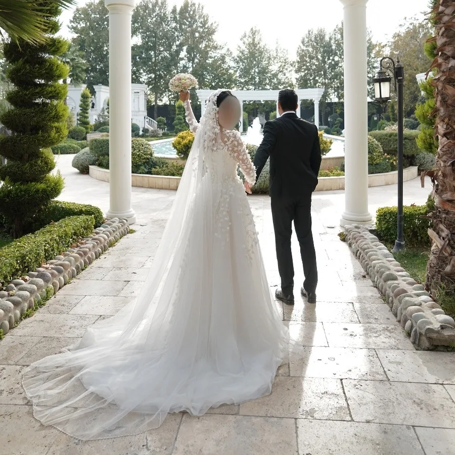 لباس عروس مزون هستی