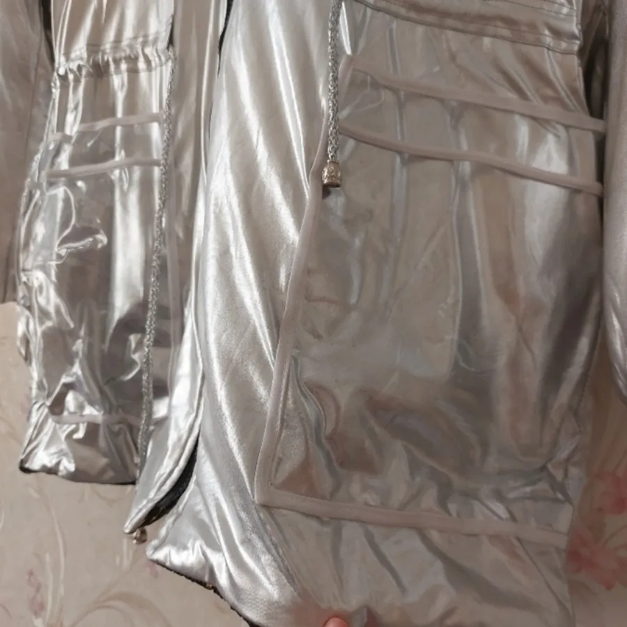 کاپشن نقره ای دخترانه سبک