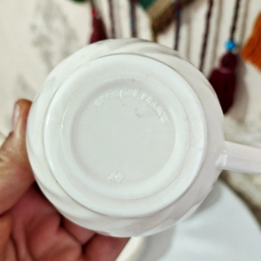 فنجان و نعلبکی ویکتوریا