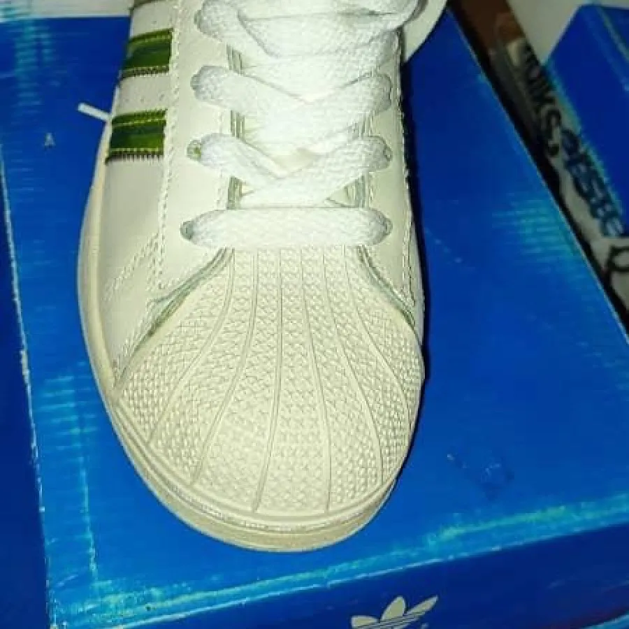 آدیداس اندونزی