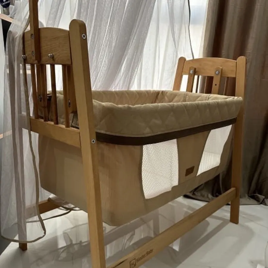 تخت گهوارهای کودک