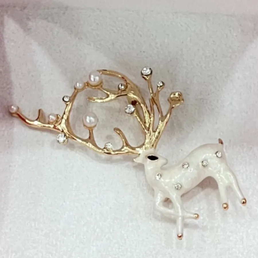 کل سینه گوزن