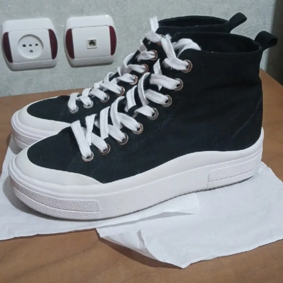 کتونی ساق دار stradivariu