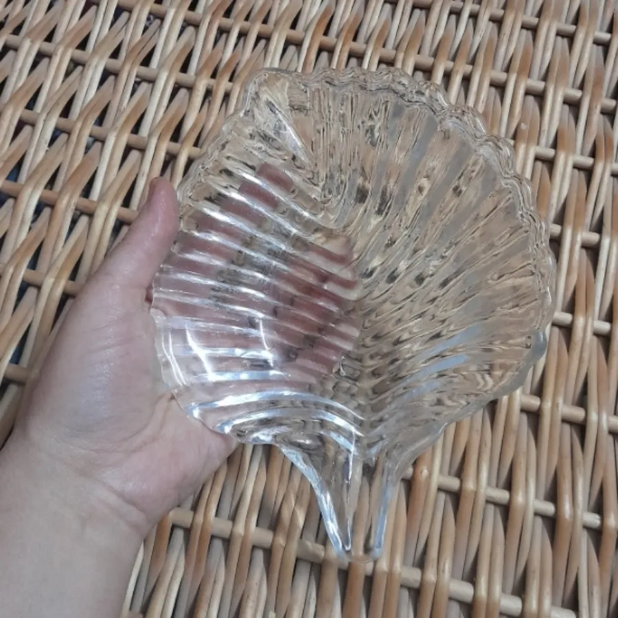 ظرف بلور قدیمی