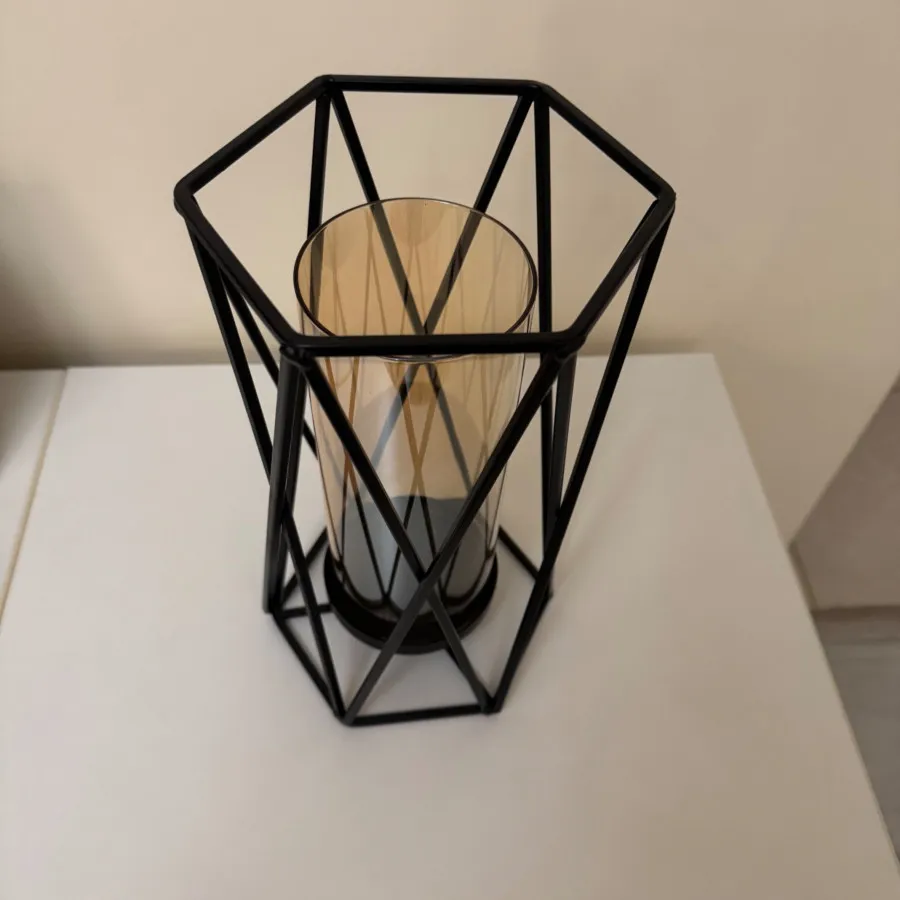 جاشمعی فلز و شیشه