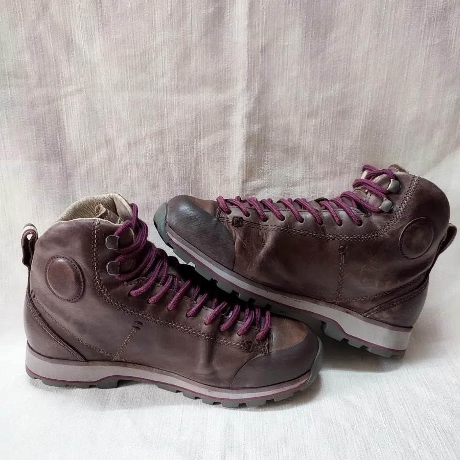 بوت طبیعتگردی