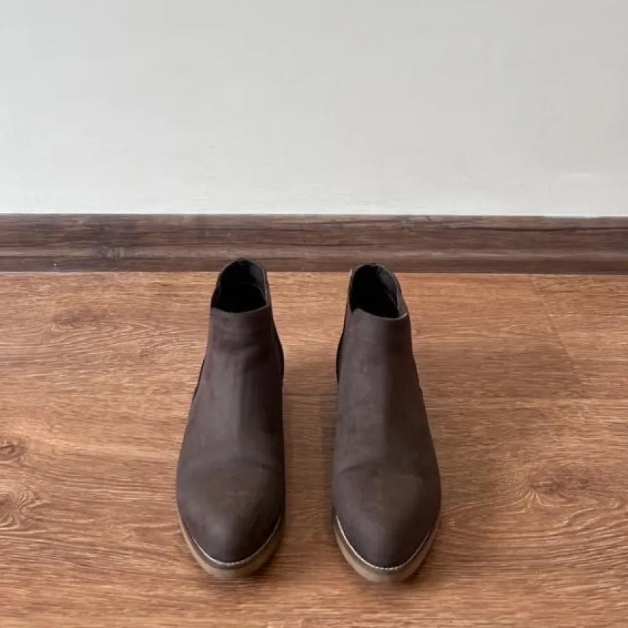 نیم بوت برند hotiç