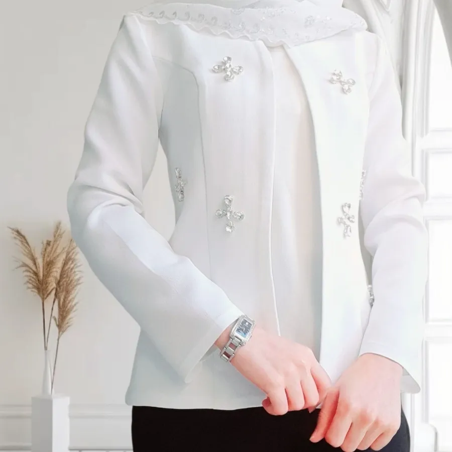 کت جواهردوزی