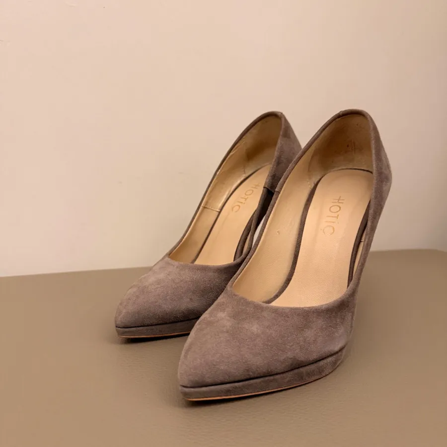 کفش پاشنه بلند