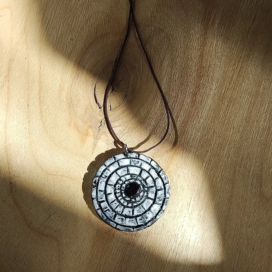 گردنبند هنری