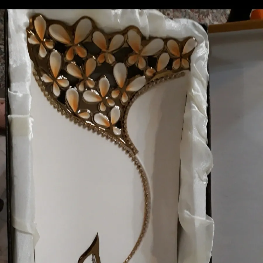 شیرینی خوری