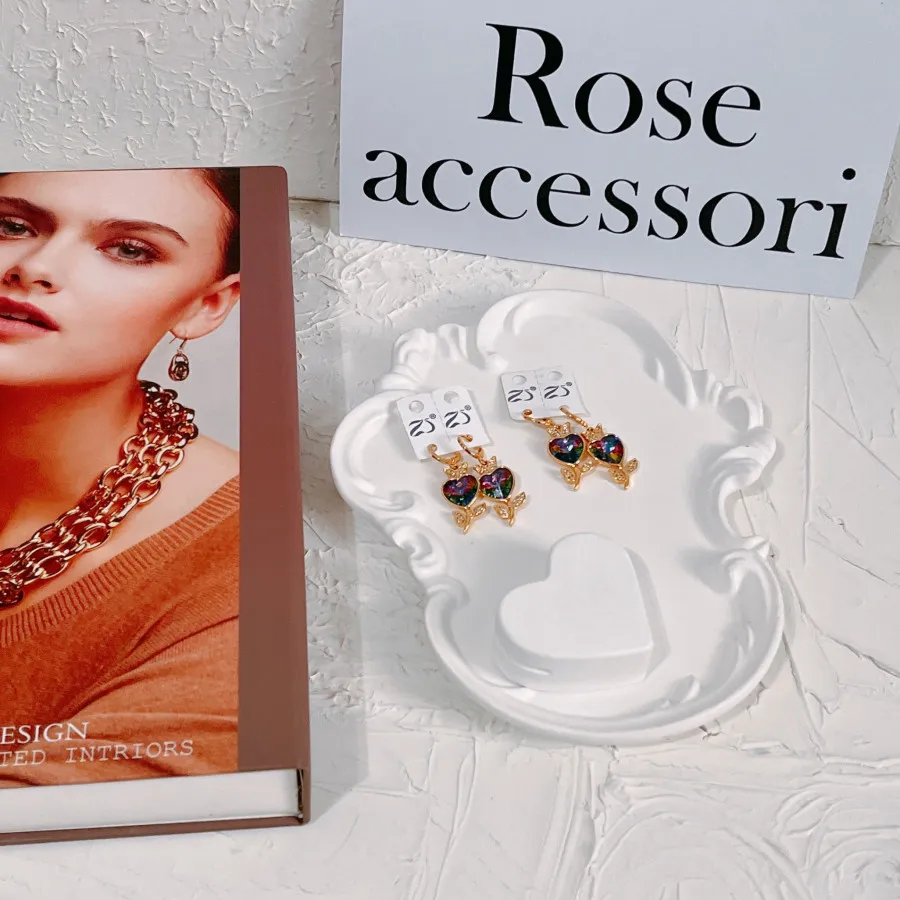 چوشواره رنگ ثابت