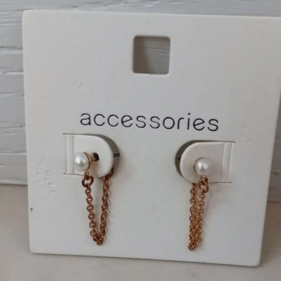 گوشواره جذاب و زیبا