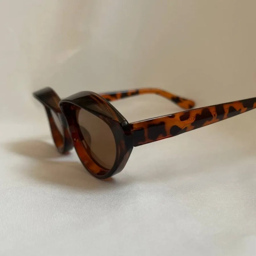 عینک آفتابی