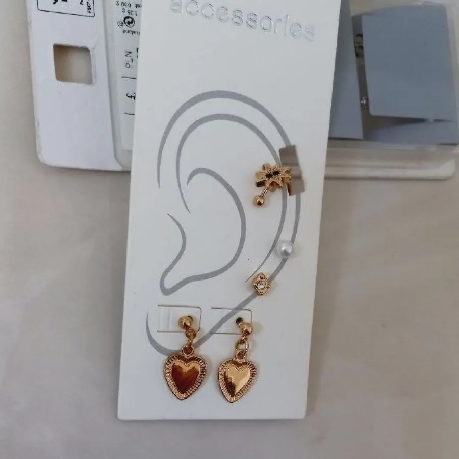 گوشواره جذاب و زیبا