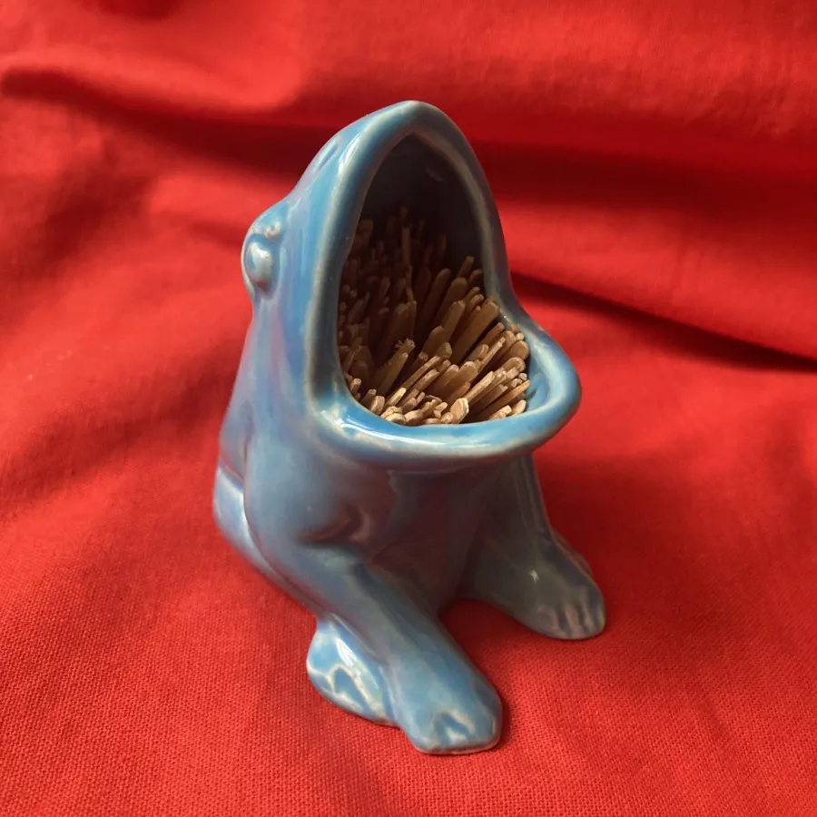 مجسمه های قابل جای خلال