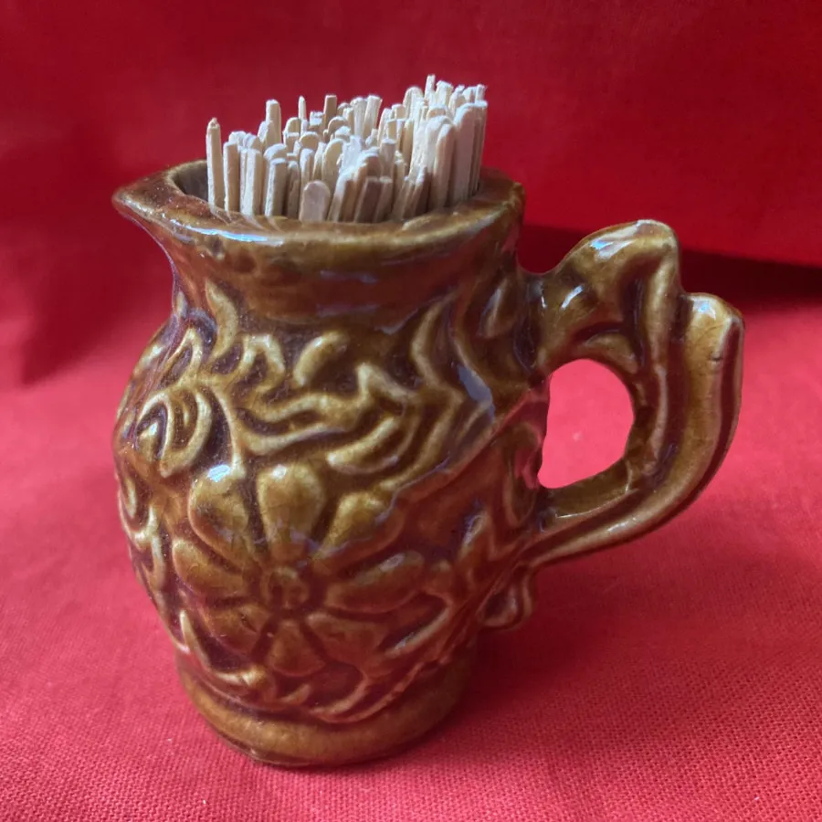 مجسمه های قابل جای خلال