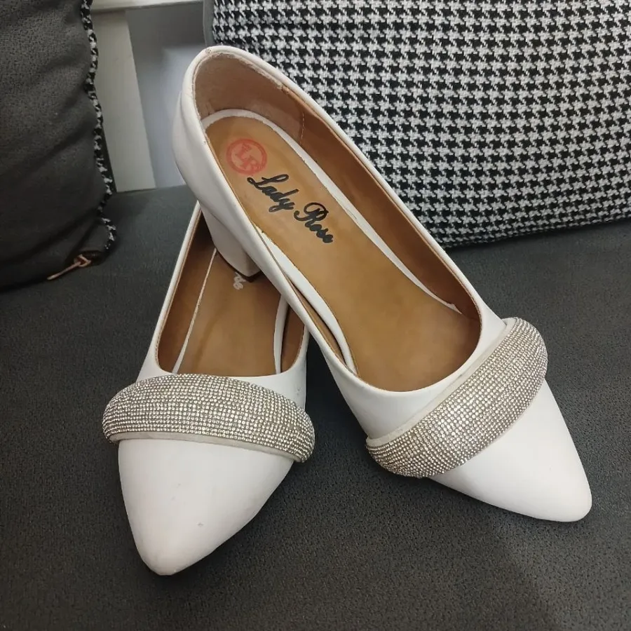 کفش سفید زنانه سایز 37