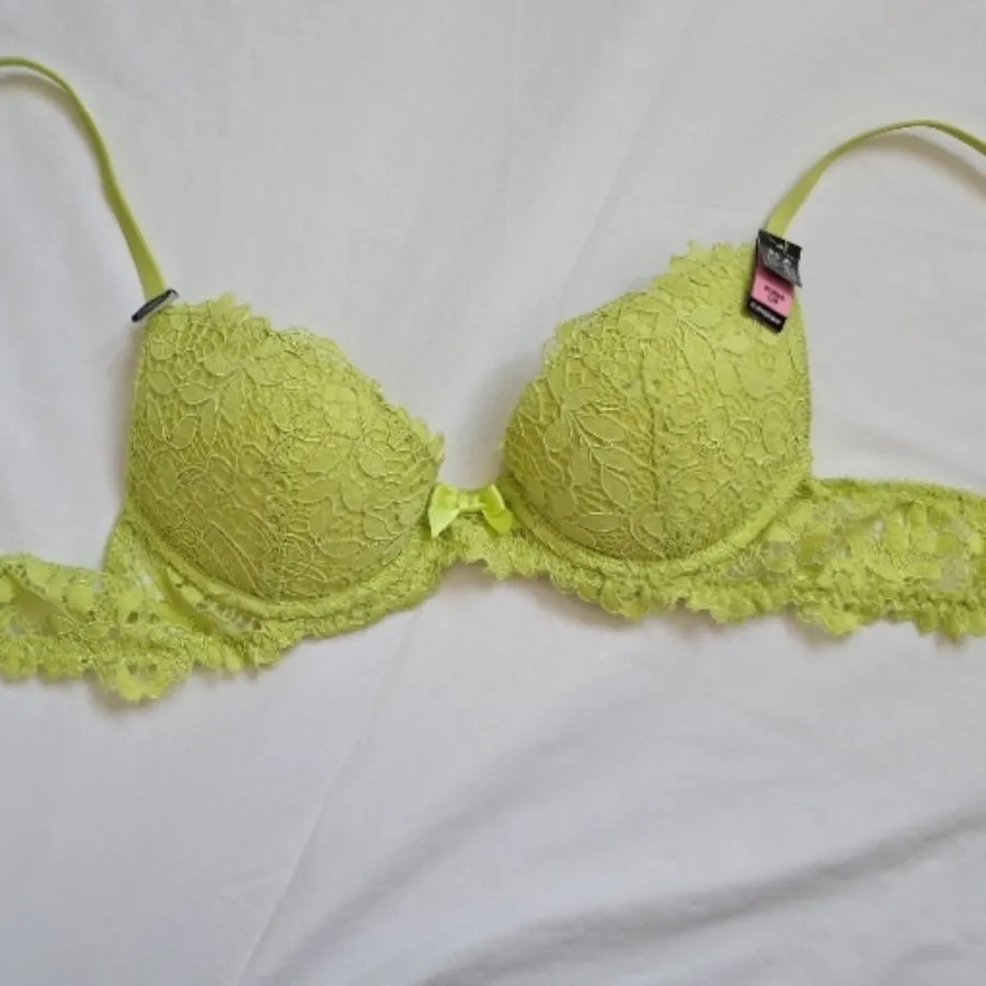 سوتین پوش آپ