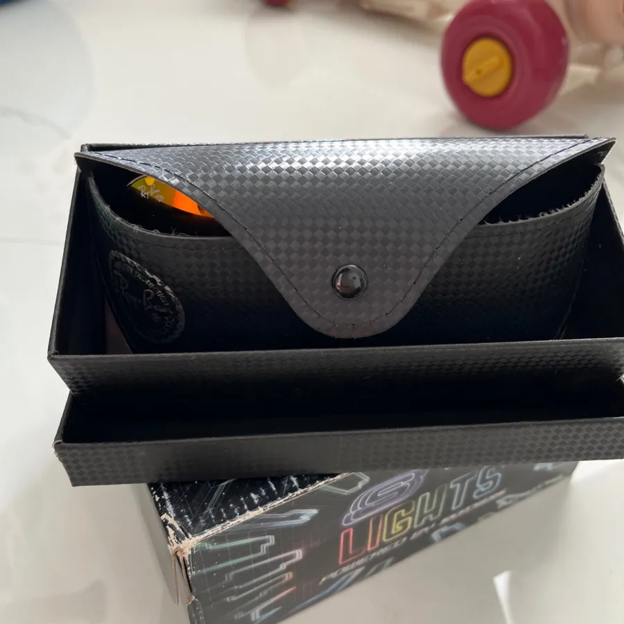 عینک افتابی