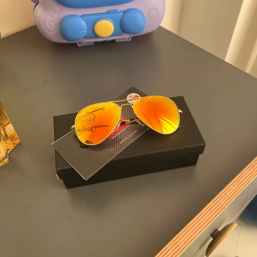 عینک افتابی