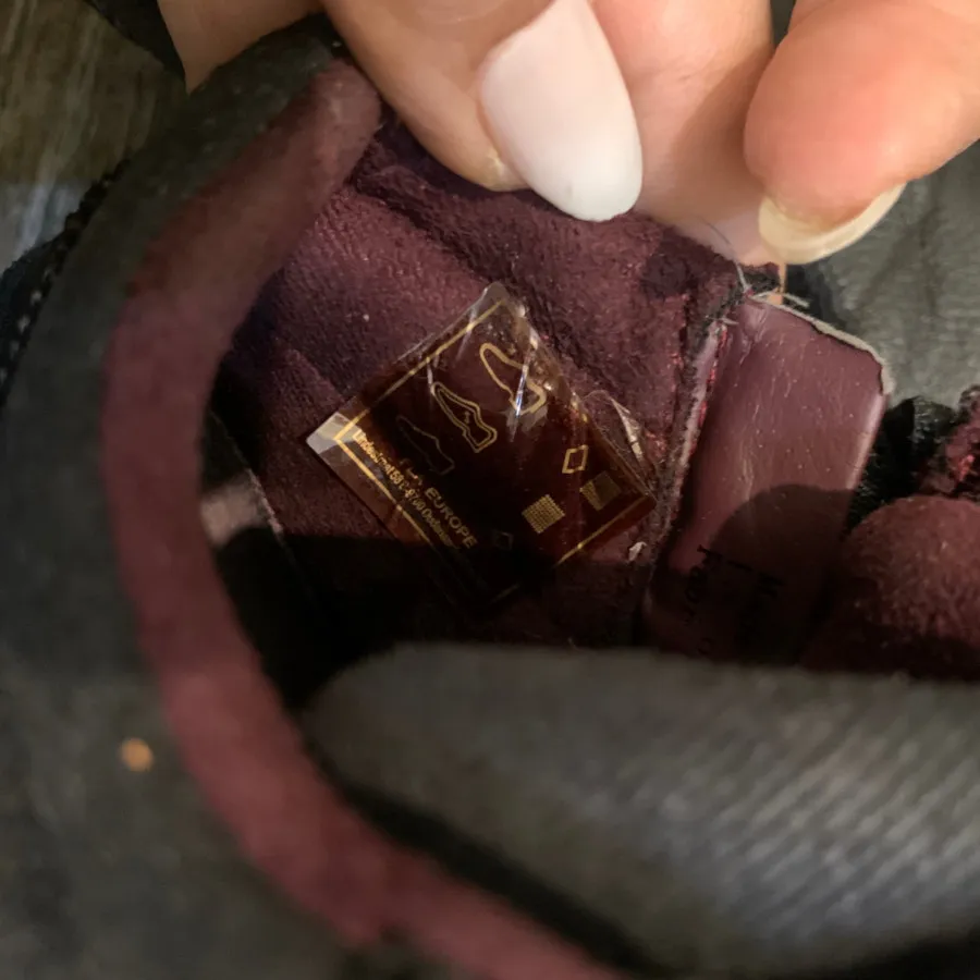 کتونی خارجی