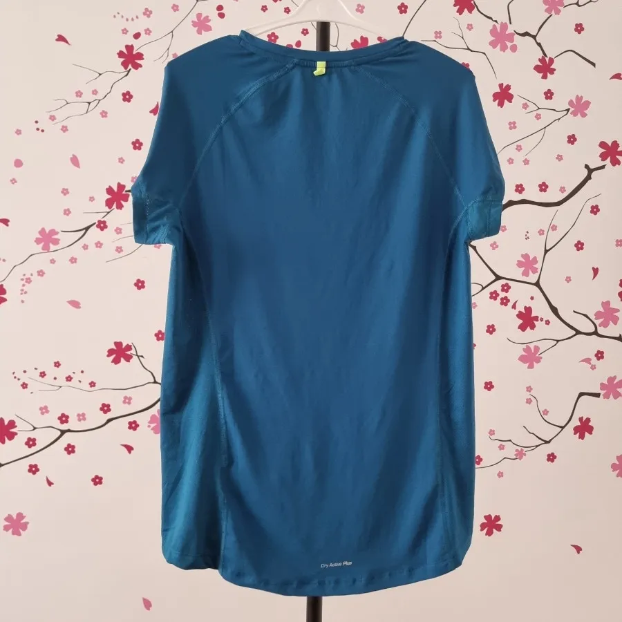 تی شرت دخترونه