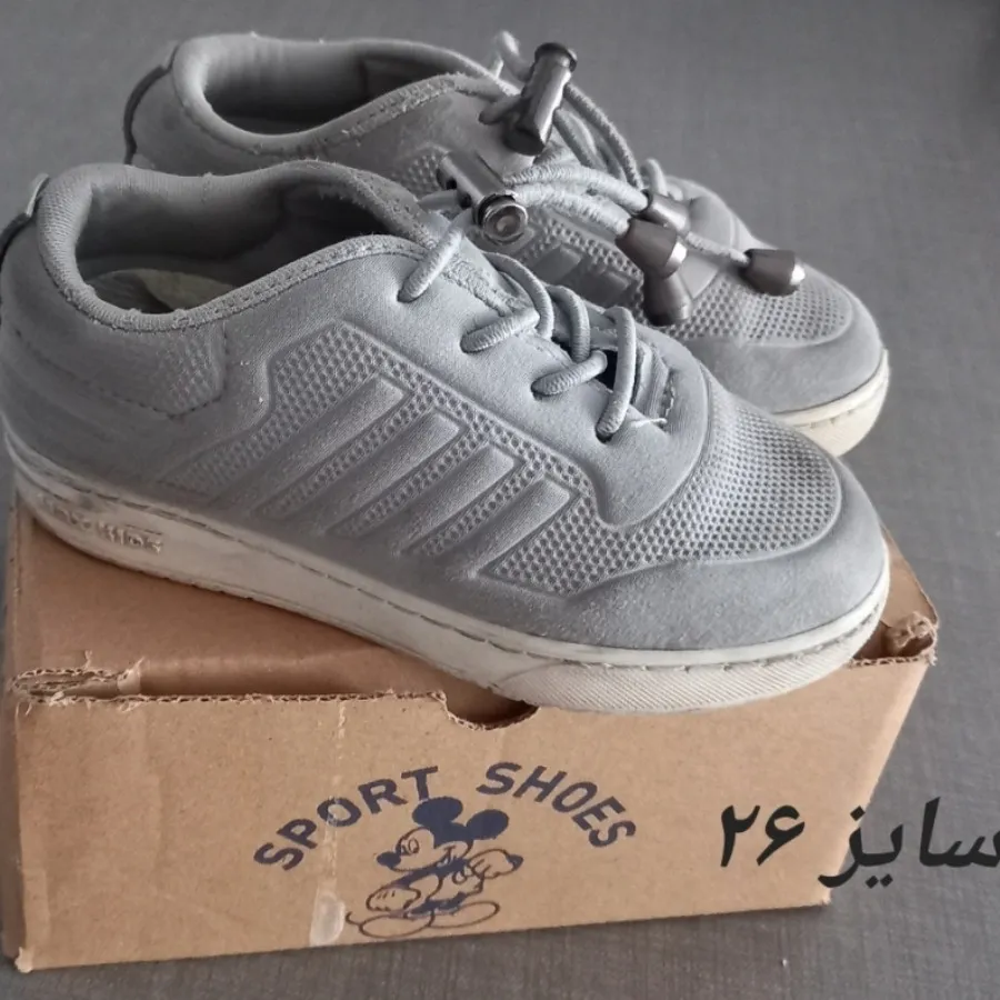 سه جفت کفش پسرانه