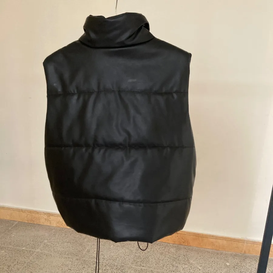 پافر کوتاه مشکی