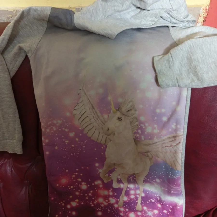 هودی کلاهدار