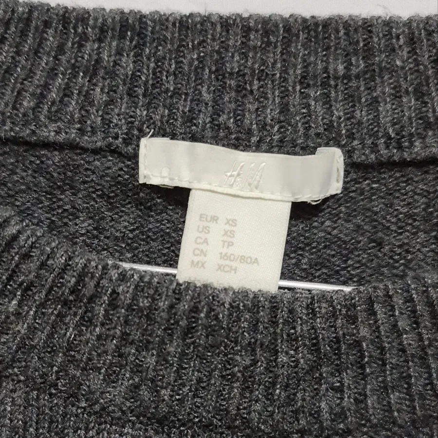 بلوز پشمی اچ ان ام سایزxs