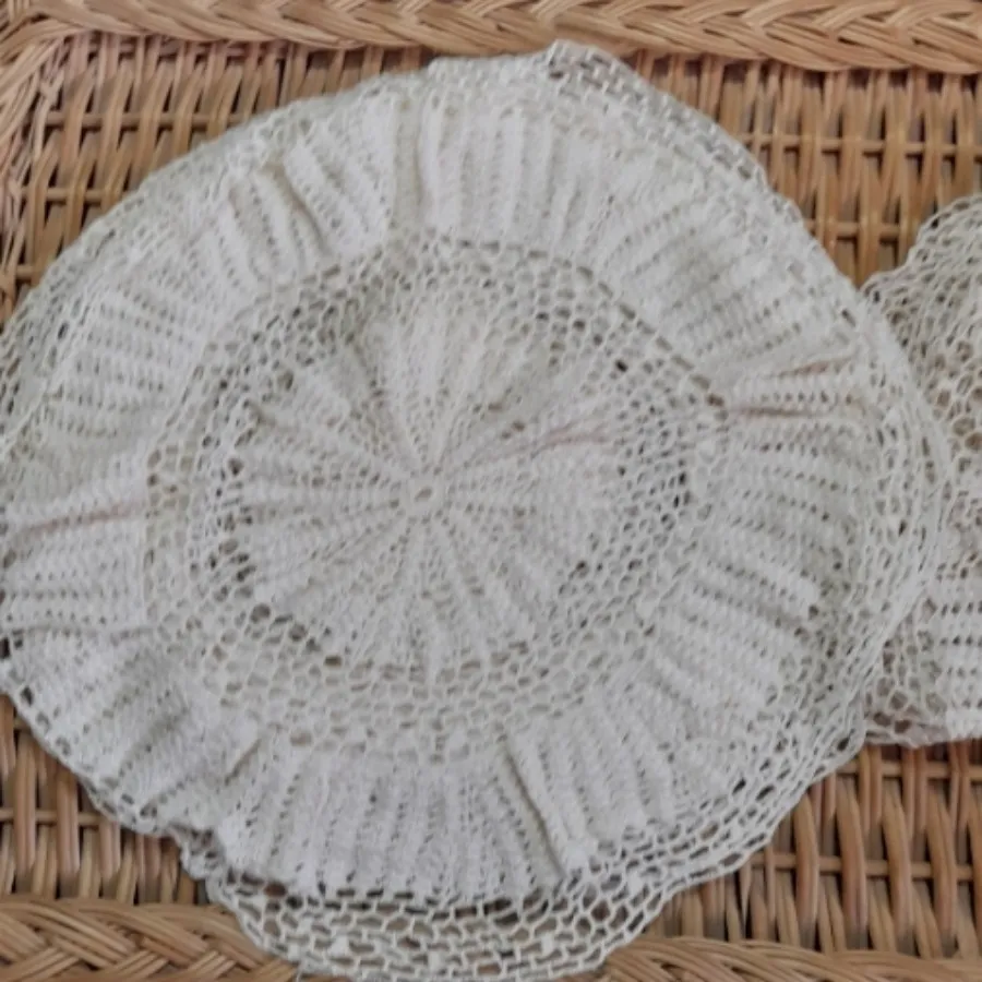 رومیزی دست بافت