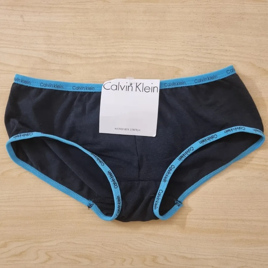 سه تا شورت دونه ای 55